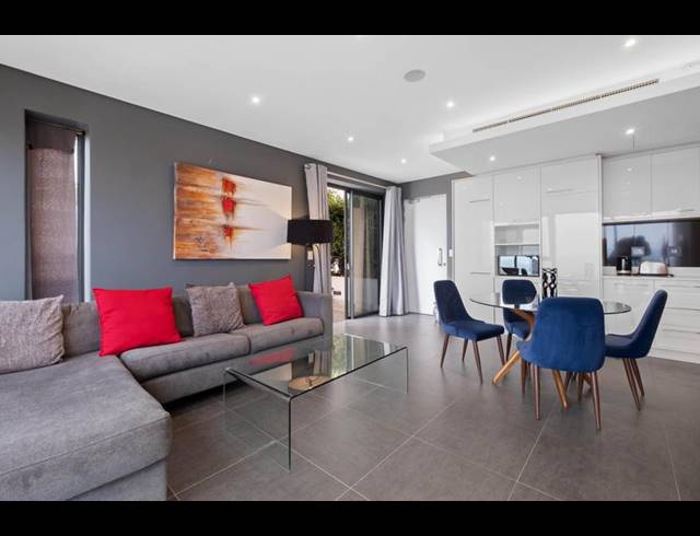 2 BEDROOM APARTMENT FOR SALE IN ROSEBANK